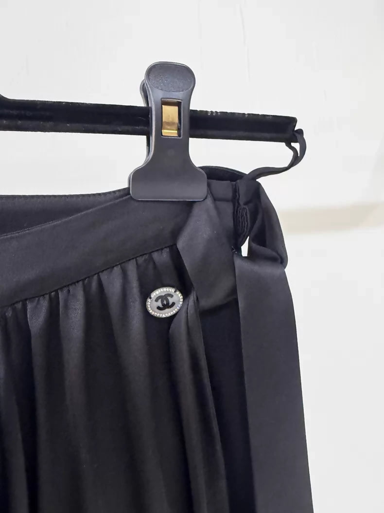 Chanel Black Crop Silk Wide-Leg Pants