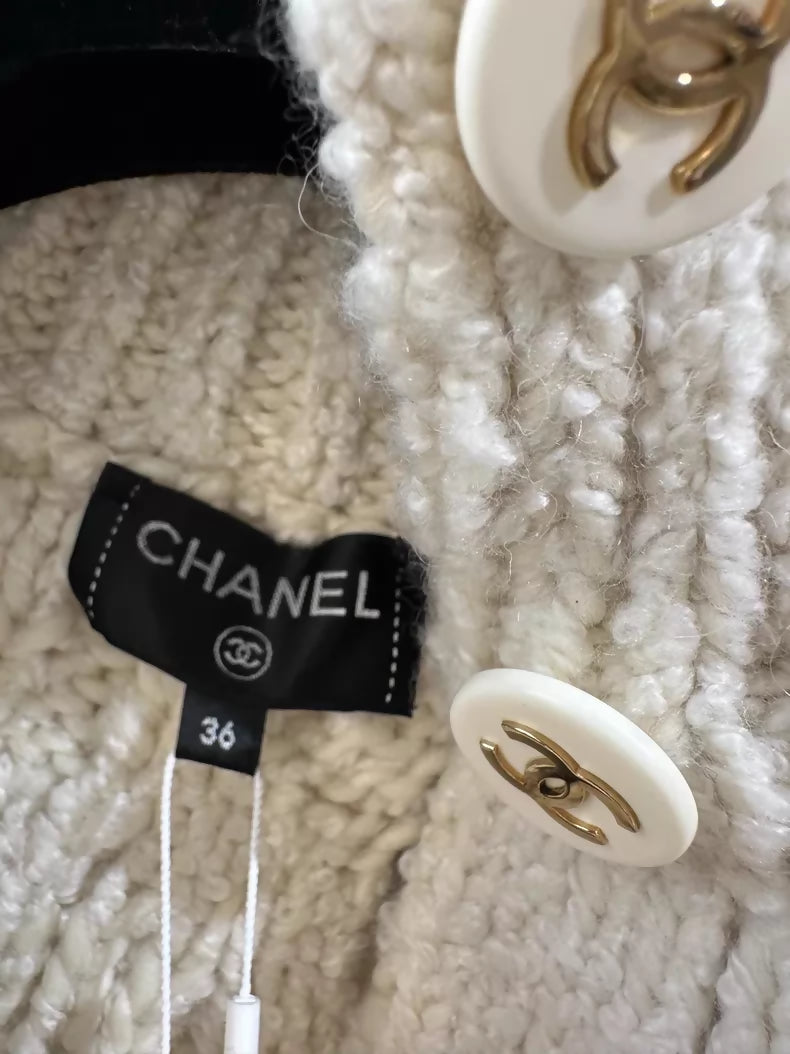 Chanel 18B Beige Knit Cardigan