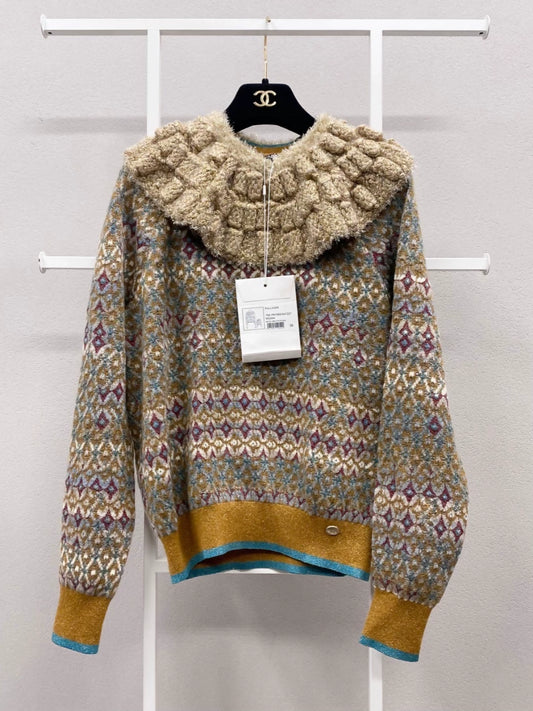 Chanel 19A Egyptian series gold thread knitted sweater