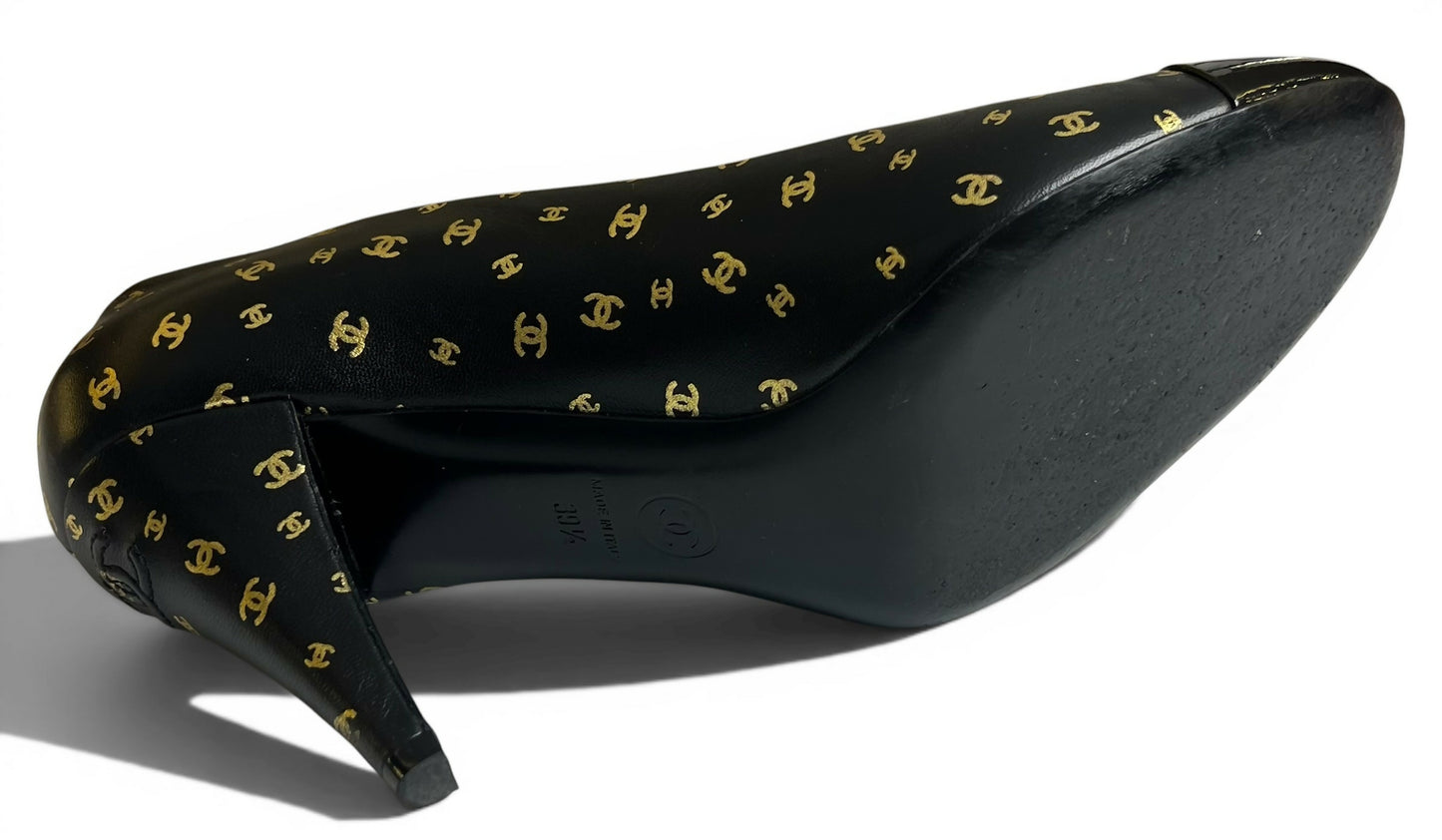 Chanel 23B Interlocking CC Logo Black Gold Lambskin Classic Pump Heels EU 39.5