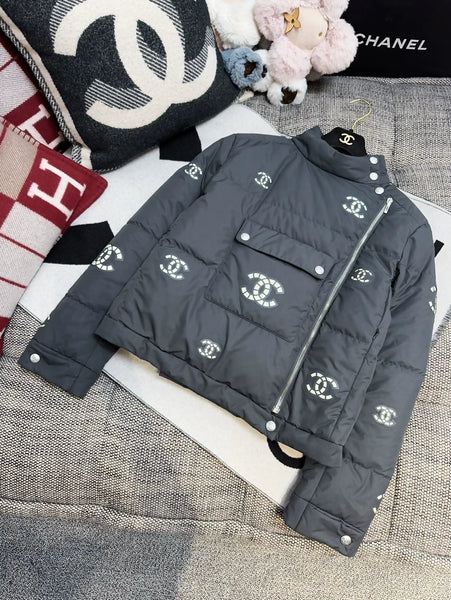 Chanel 21N Coco Neige ski collection gray down jacket – Wararni.com