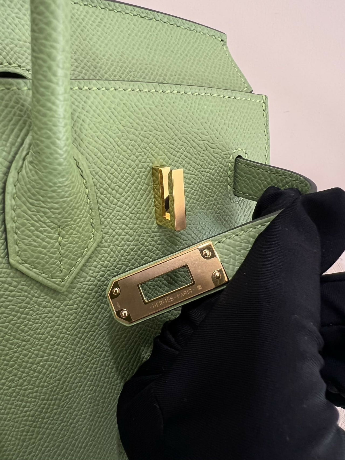 Hermès Birkin 25 Vert Avocado Epsom Leather with Gold Hardware