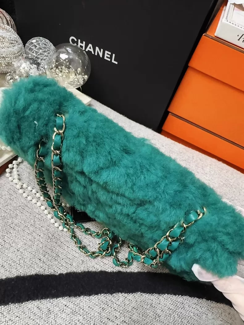Chanel 19K green vintage quilted fur CF chain crossbody bag