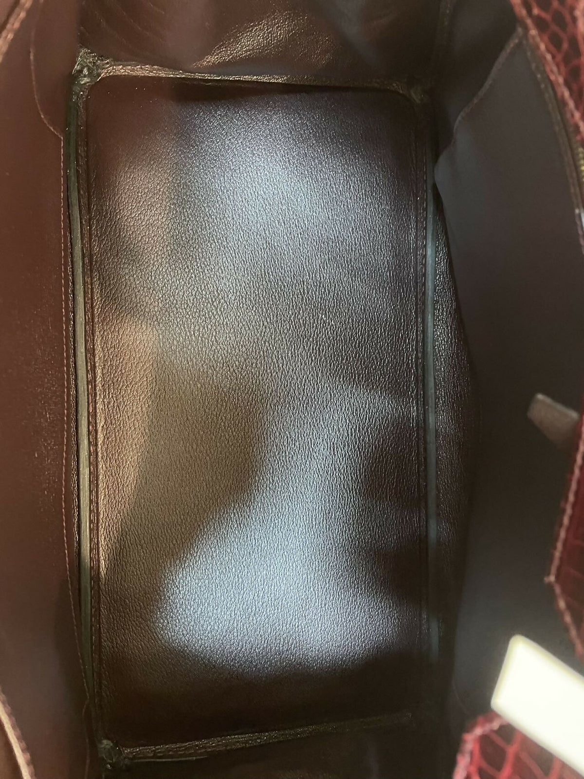 Hermès Birkin 35 Bordeaux / Burgundy Shiny Porosus Crocodile with Gold Hardware Square