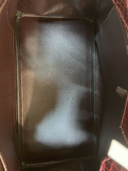 Hermès Birkin 35 Bordeaux / Burgundy Shiny Porosus Crocodile with Gold Hardware Square