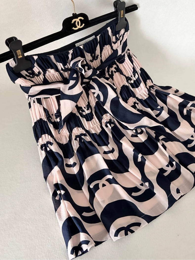 Chanel 21P all-over double C print skirt