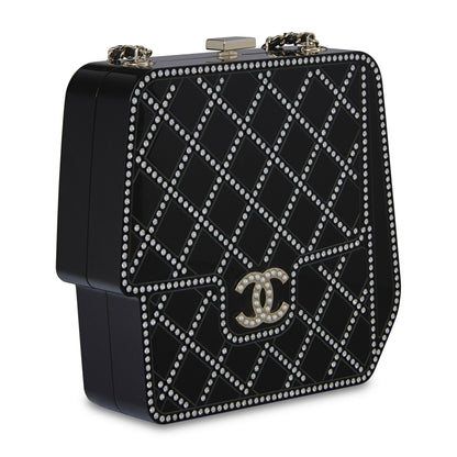 Chanel Métiers d’Art Paris–Cosmopolite 2017 Black Lucite Evening Bag