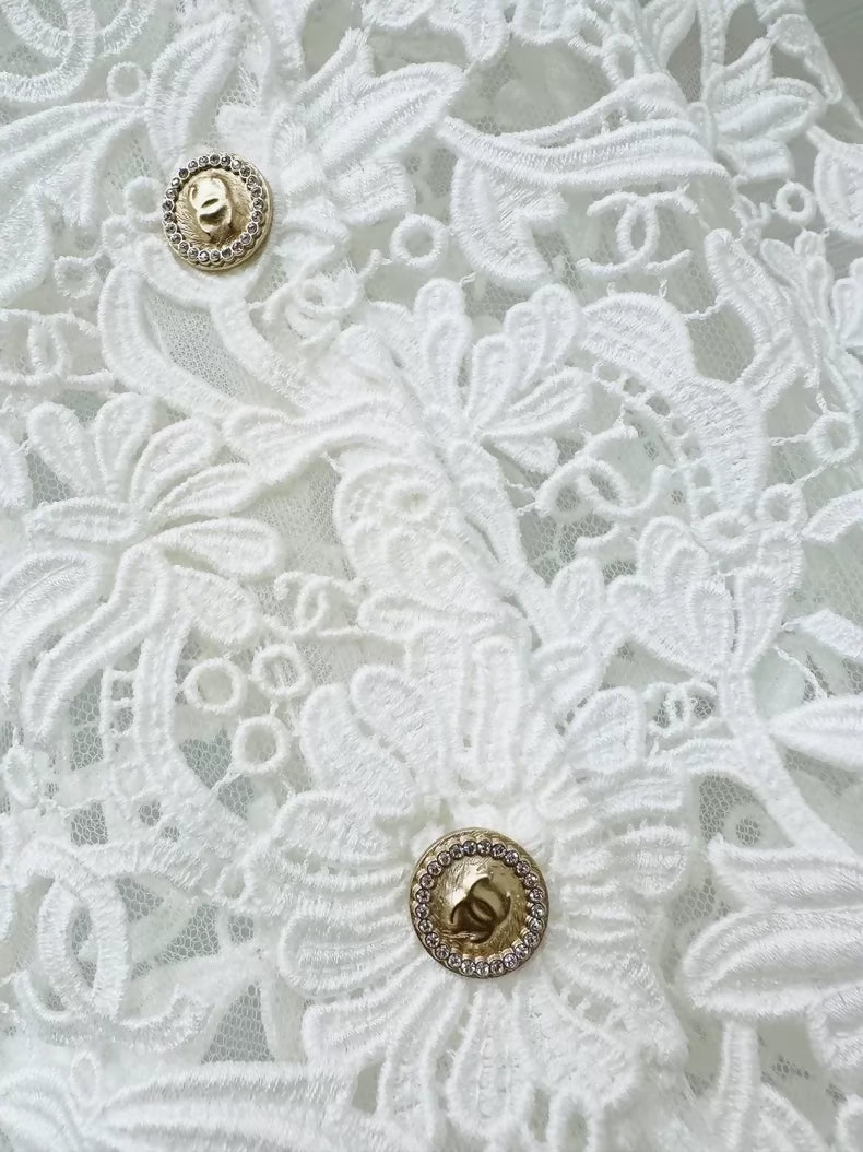 Chanel 26c new white lace cutout top, F36