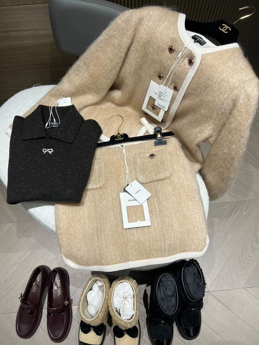 Chanel 25N beige white Set