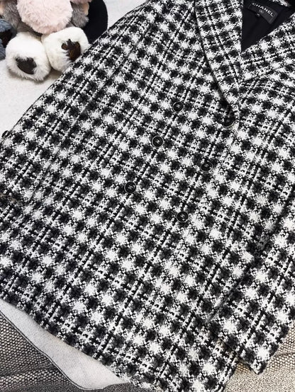 Chanel 21B black and white tweed coat