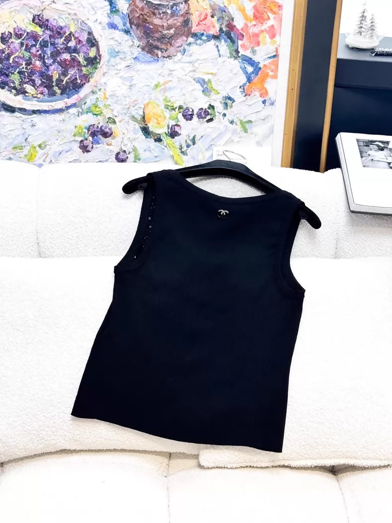 Chanel 25B black knit top