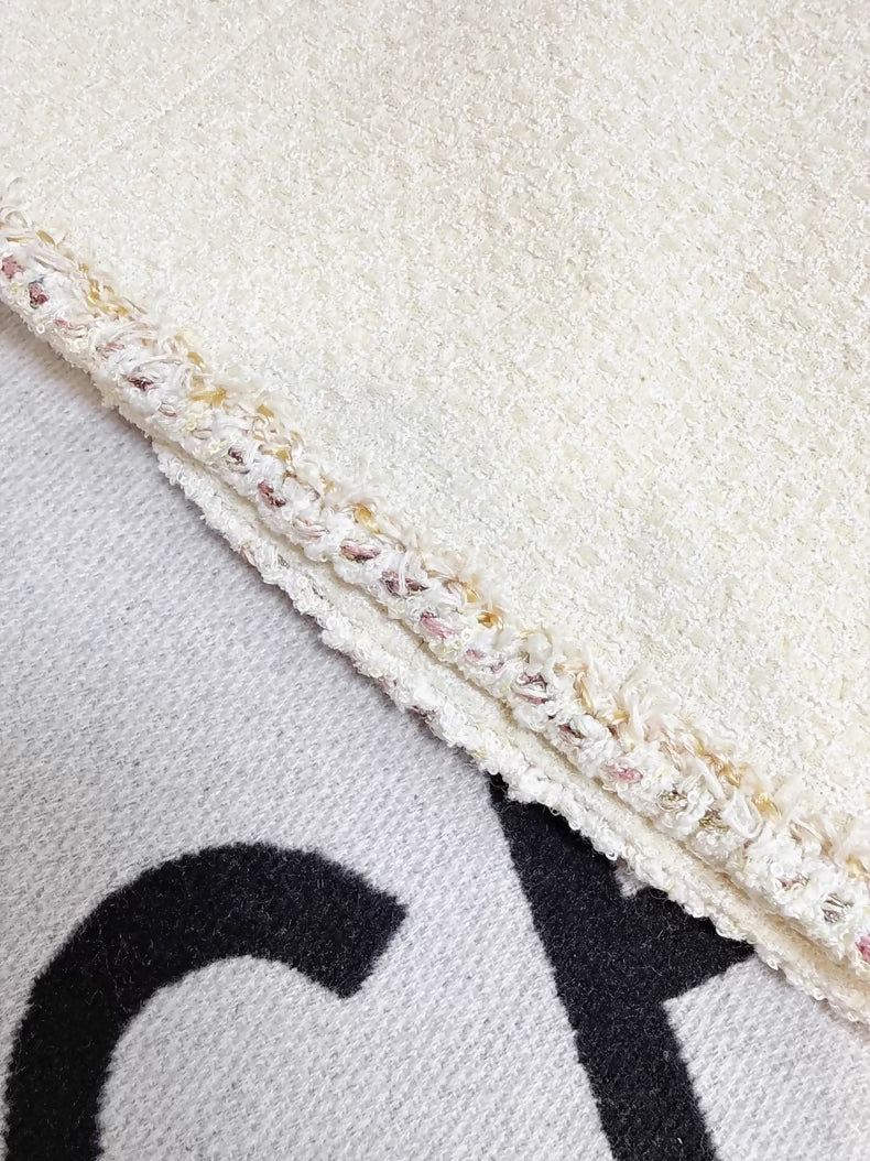 Chanel 26C ecru Tweed Skirt