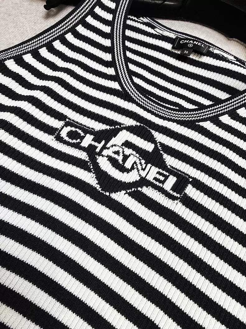 Chanel 23C black and white striped top