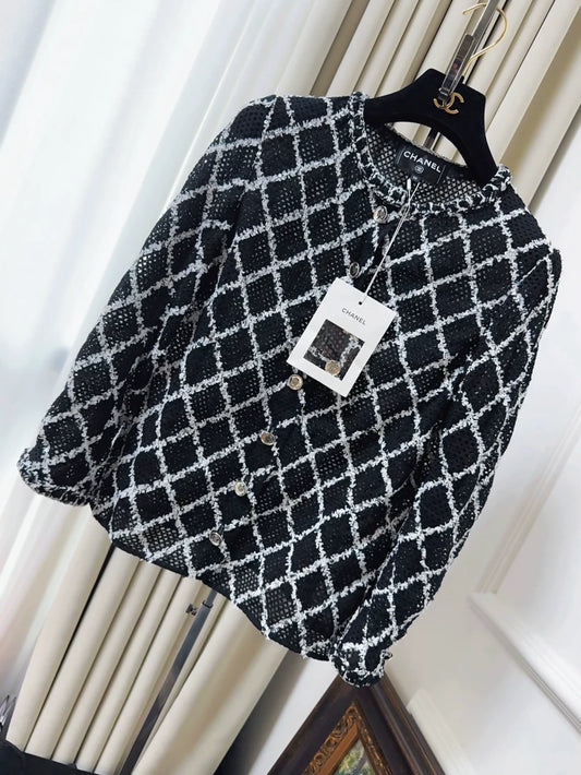 Chanel 25S black & white tweed jacket