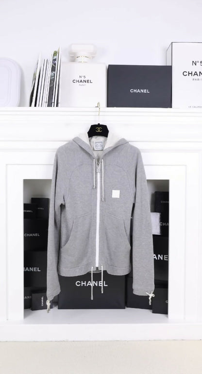 Chanel sports series gray zipper hooded cardigan