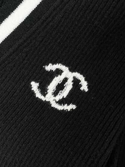 Chanel 22B Black Striped Cashmere cardigan