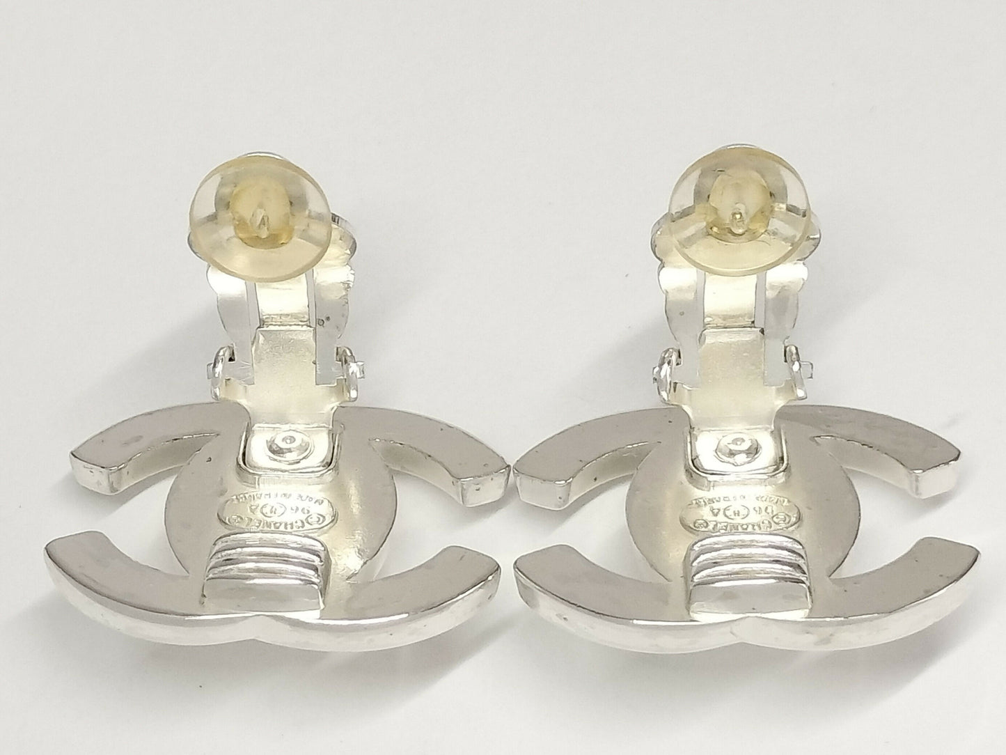 Chanel Vintage 96A Silver Latch Coco Mark Clip-on Earrings