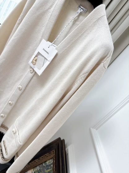 Chanel 20C off-white cashmere cardigan
