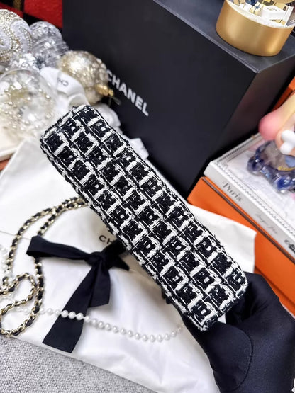 Chanel 25C black and white tweed case bag with silver hardwar