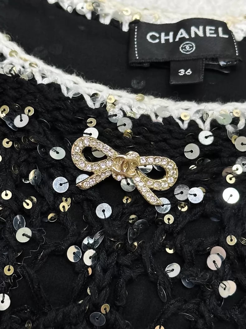 Chanel 23SS black sequined top