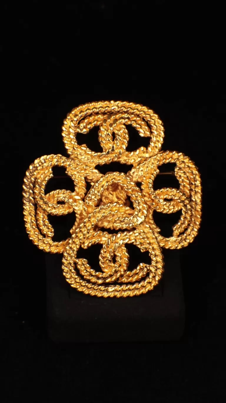 Chanel 1992 Cable Brooch