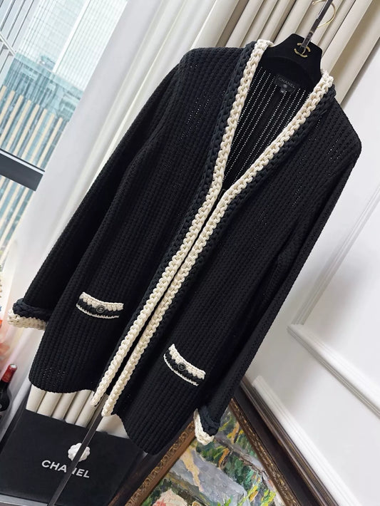 Chanel 22C black knitted long cardigan