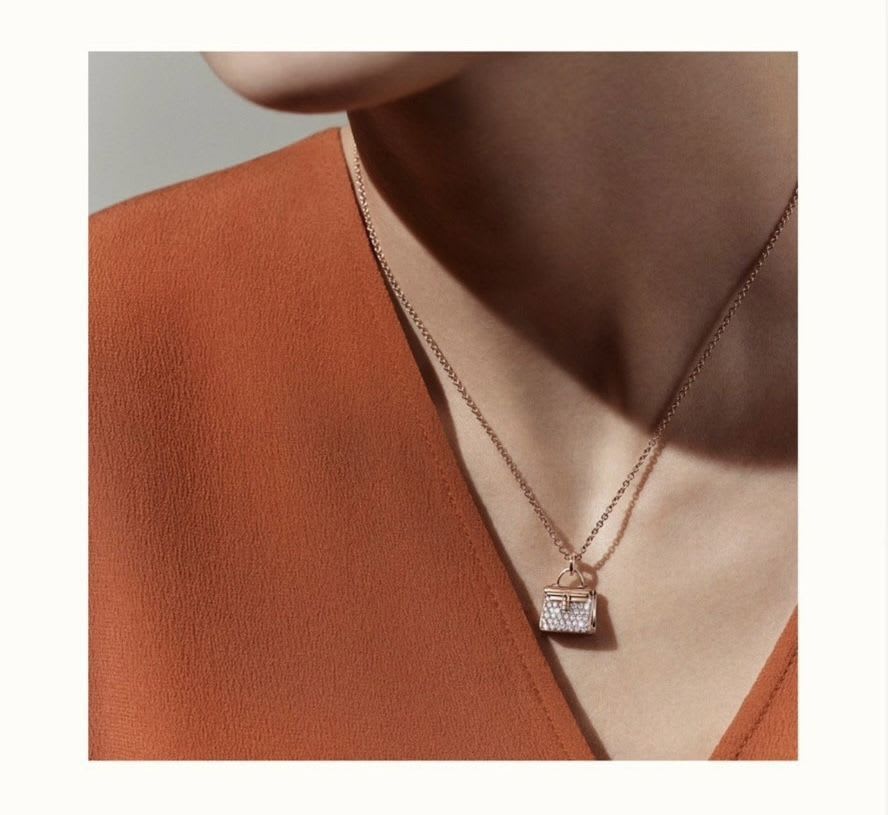 Hermes New Kelly Rose Gold Diamond Necklace