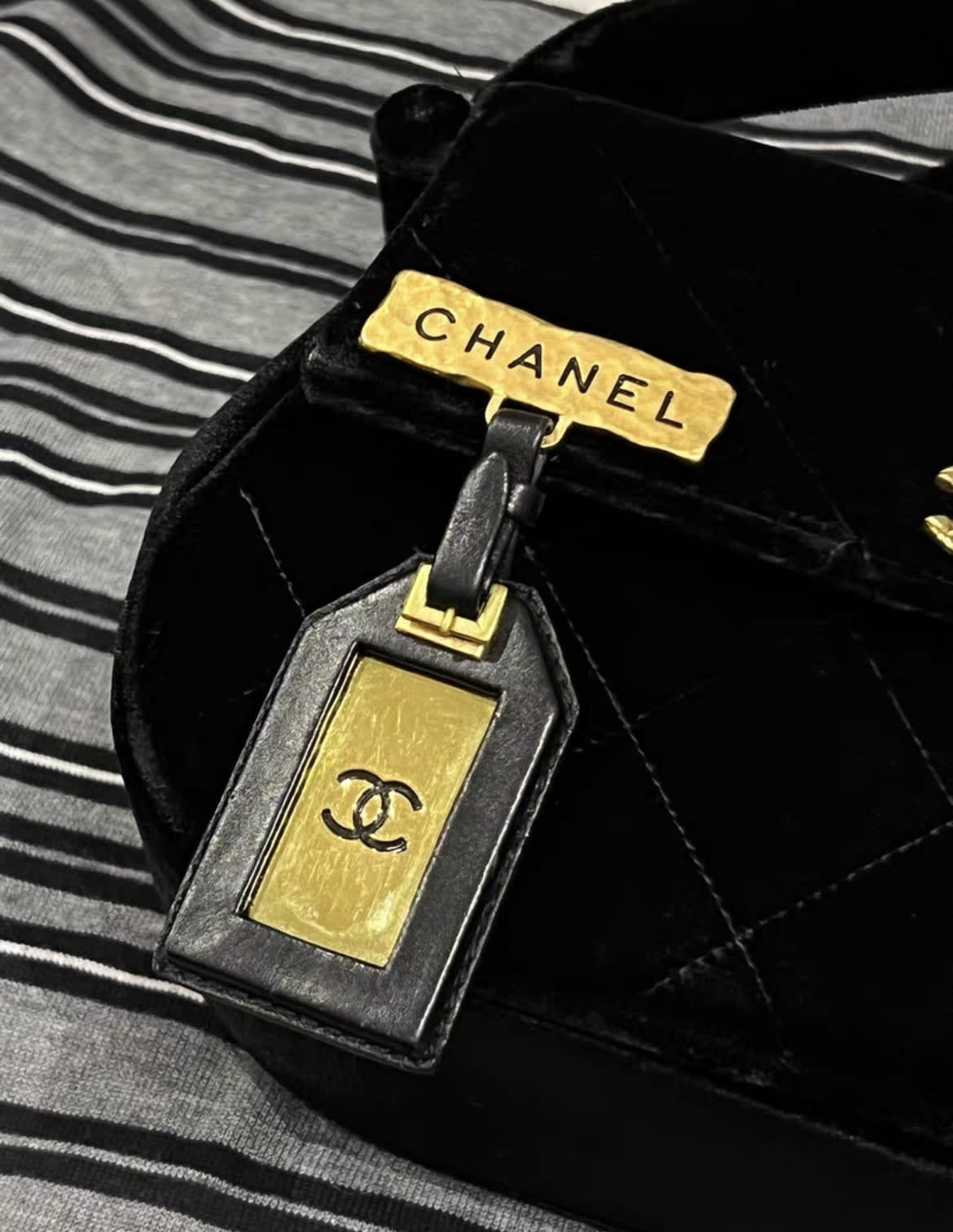 Chanel 94P name plate brooch