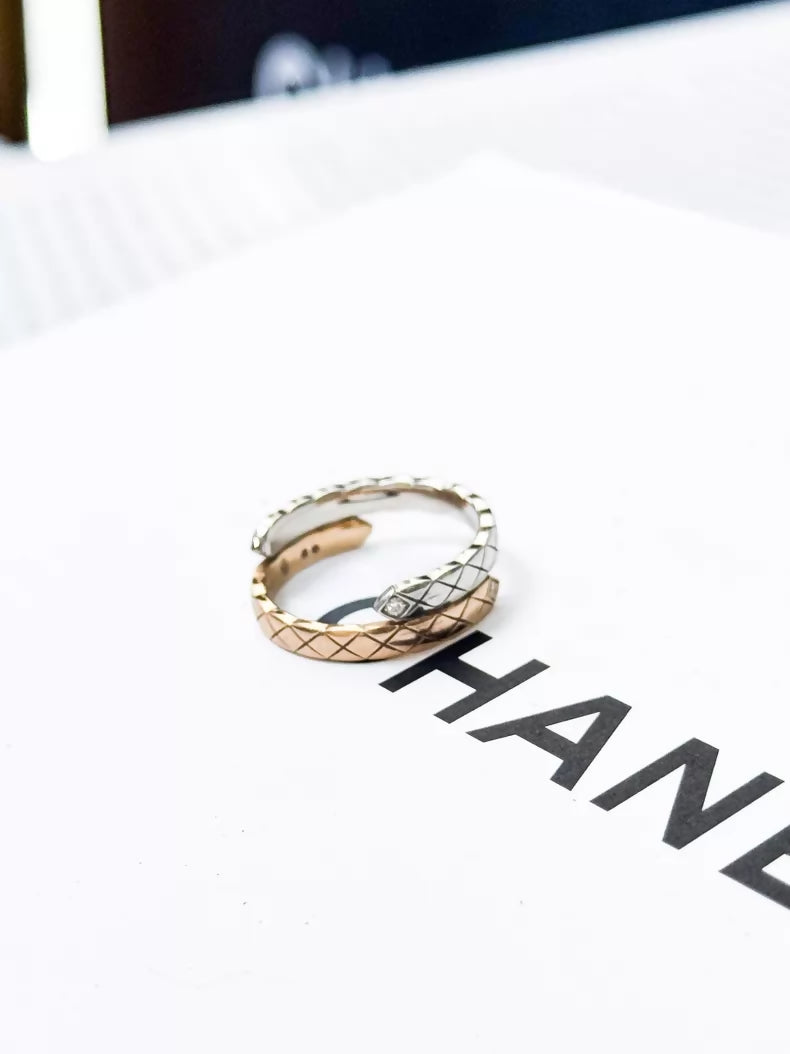 Chanel Coco crush TOI ET MOI two-tone ring