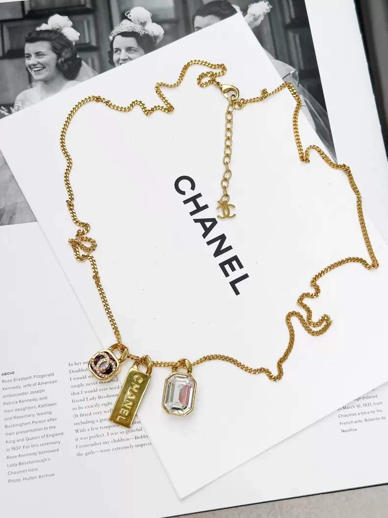 Chanel 21S Vintage style  Three Pendants Chain Necklace