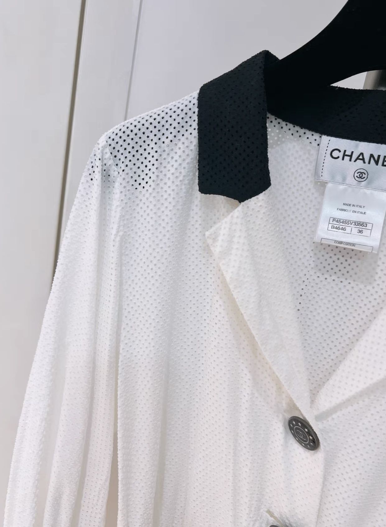 CHANEL 2019 19S Chanel by the Sea Runway 'CHA NEL' White Shirt 34